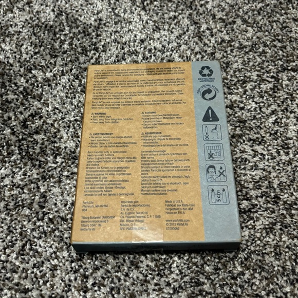 {PartyLite} PartyLite 12 pack of universal tealight candles - citrus peel & sage - Picture 3 of 4